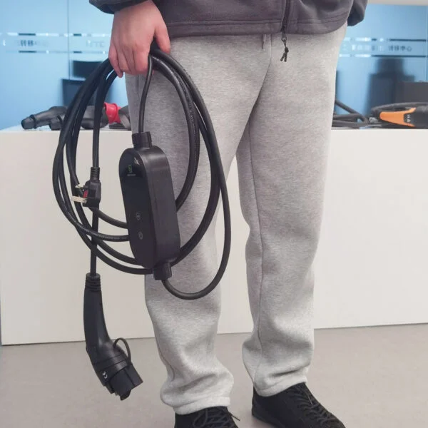 Type 2 Portable EV Charger 3kW - Imagen 3